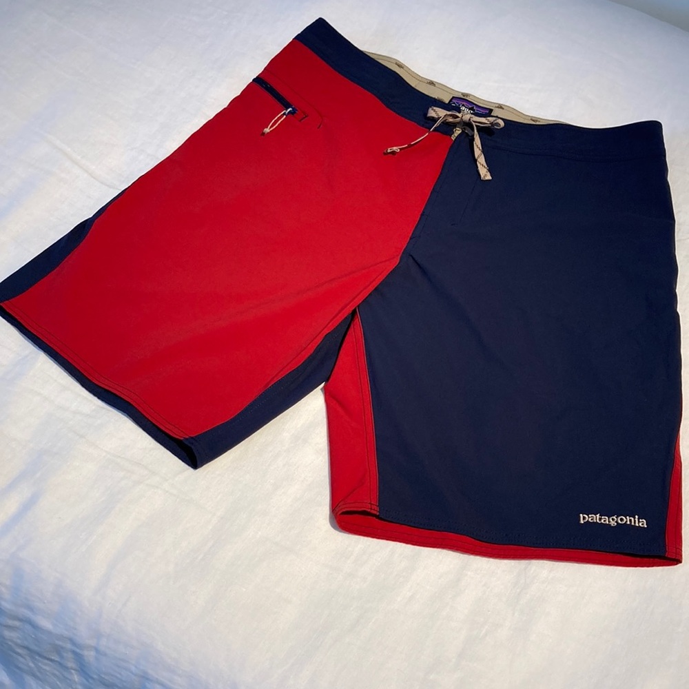 Patagonia wavefarer board short size 35